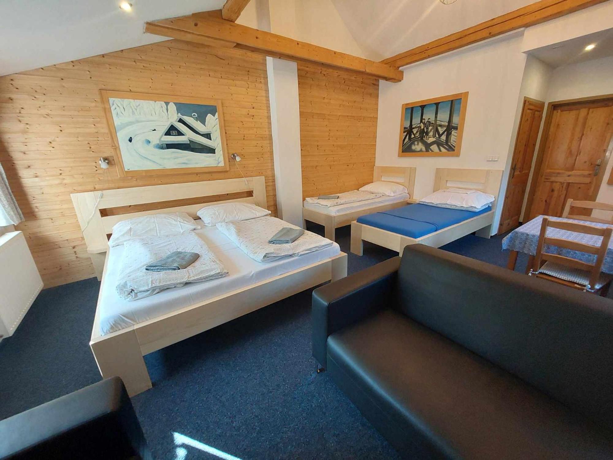 U Vesele Lisky Hotel Hutisko ภายนอก รูปภาพ